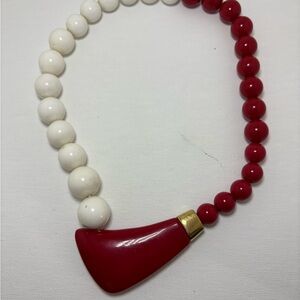 Vintage trifari Chic Red and White Beaded Necklace with Gold Accent